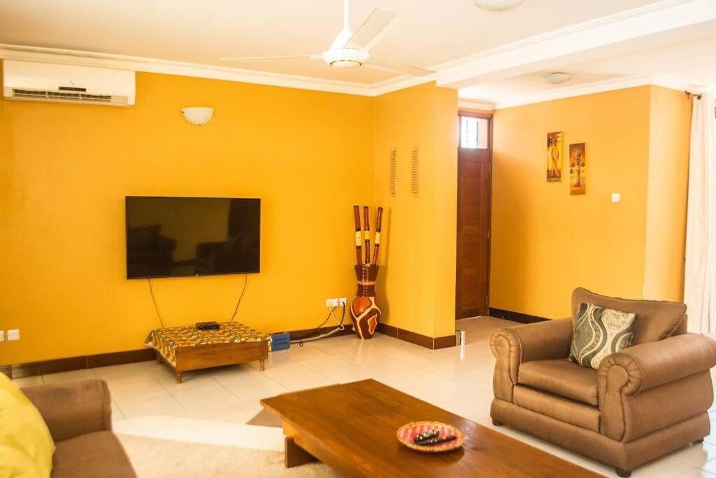 Len Apartments Dar es Salaam Exterior foto