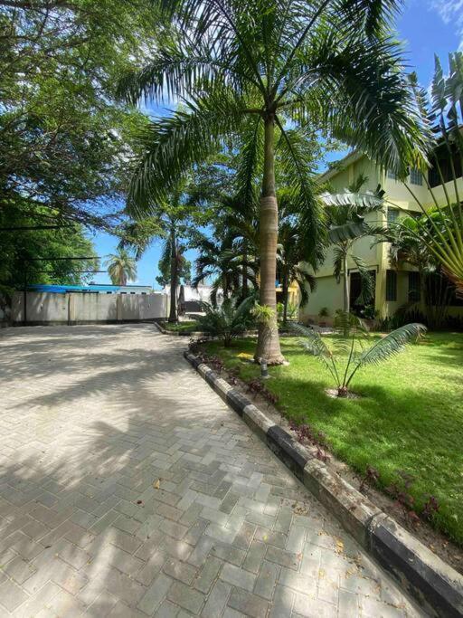 Len Apartments Dar es Salaam Exterior foto